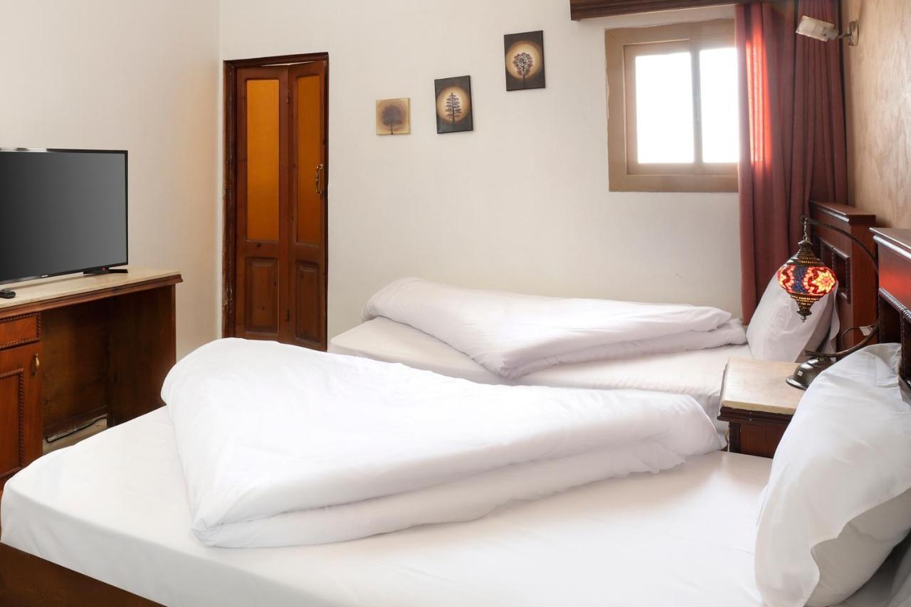 Pyramids Inn Hotel Kafrat al Jabal Экстерьер фото